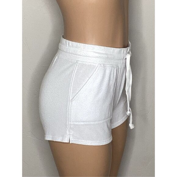 New. WILDFOX white terry shorts. Small. Retails $60 - Picture 5 of 7